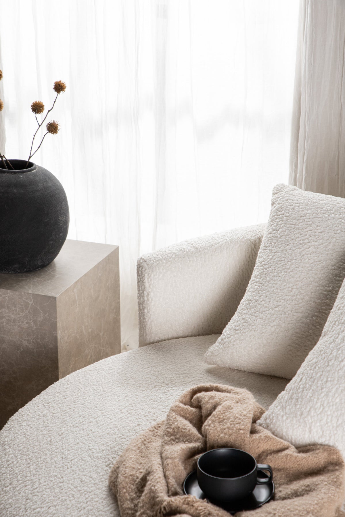 Kelso 2-sits soffor vit – livsstilsbild