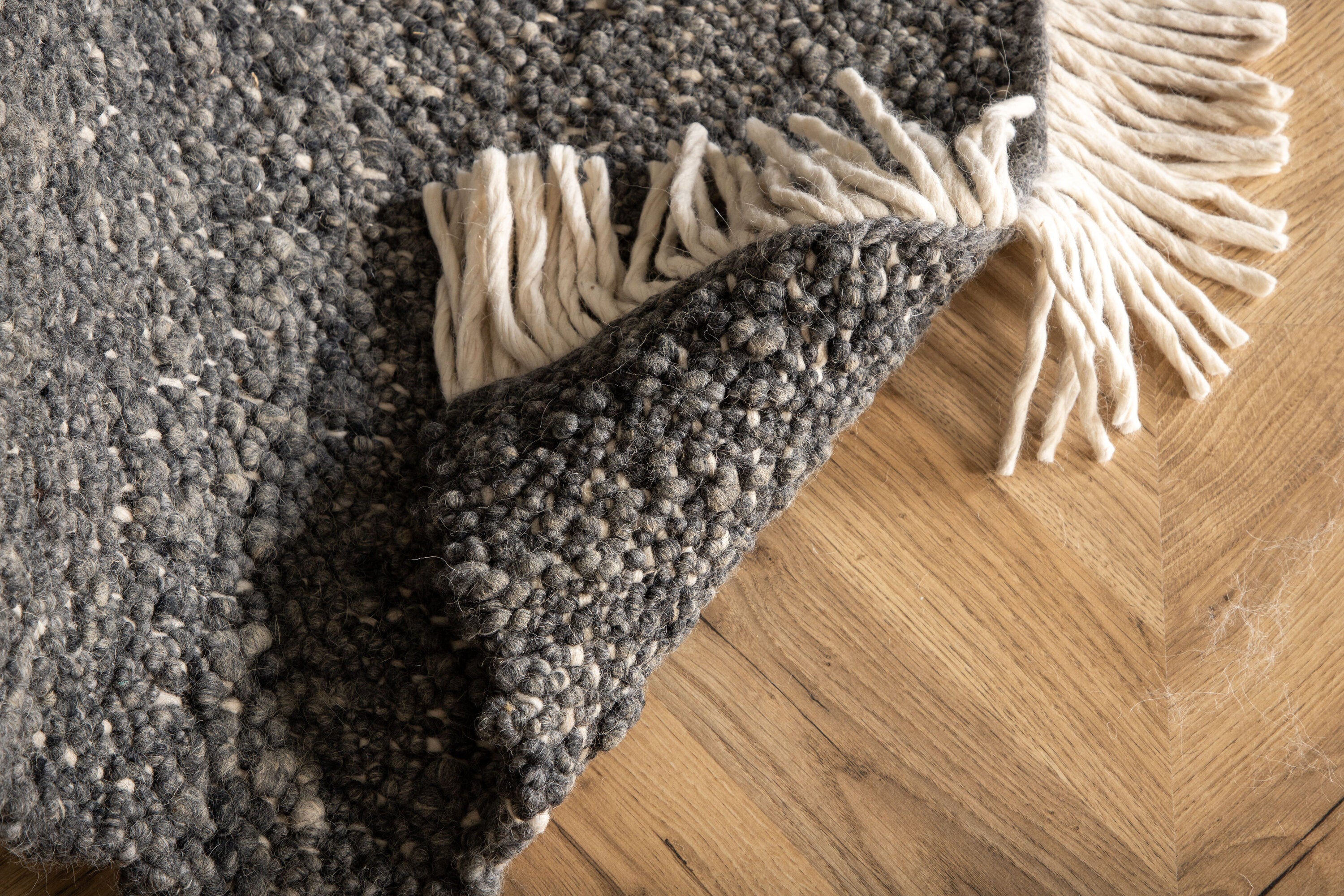 Betina Rektangulära Mattor 250 x 80 Grå