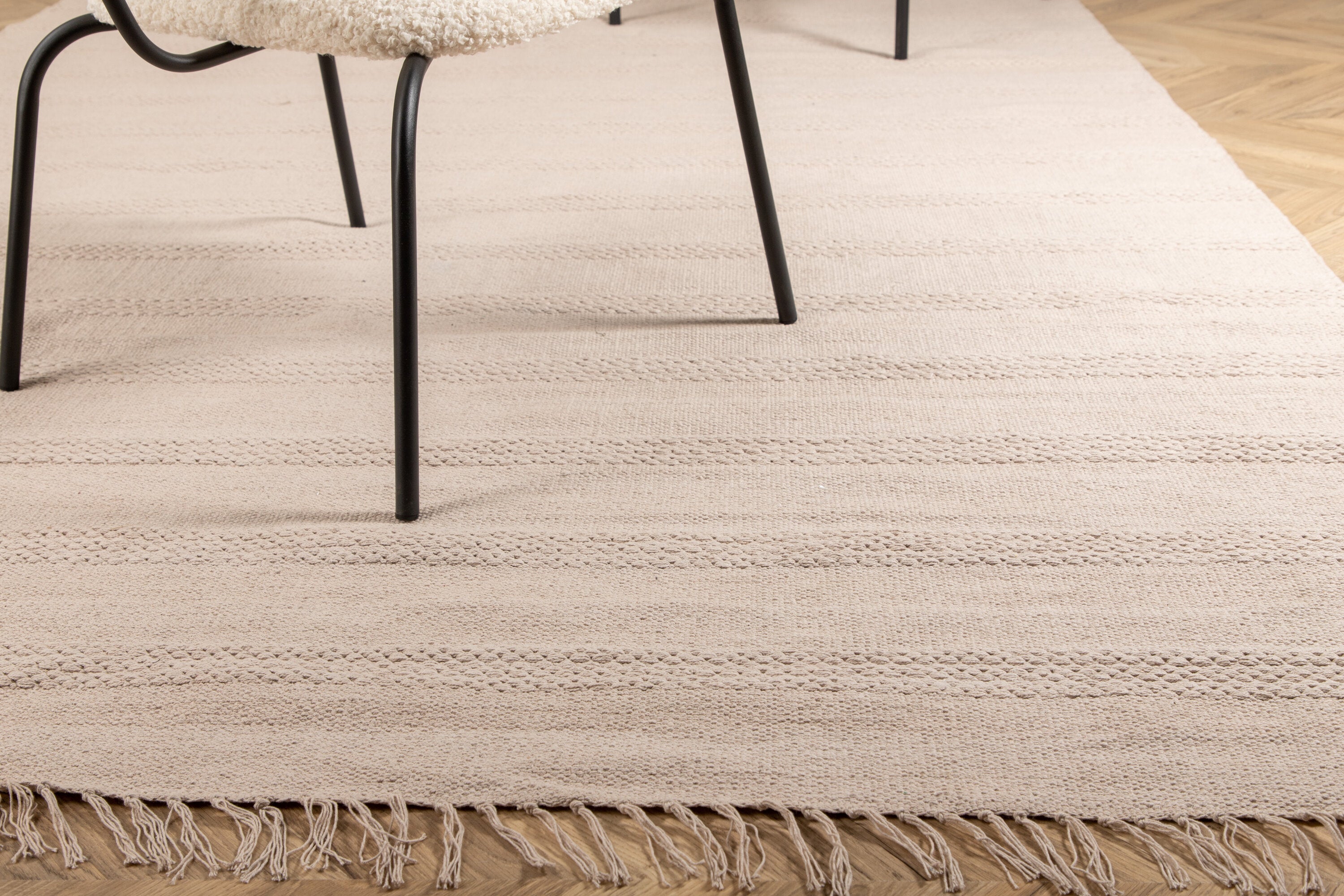 Nico Rektangulära Mattor 230 x 160 Beige