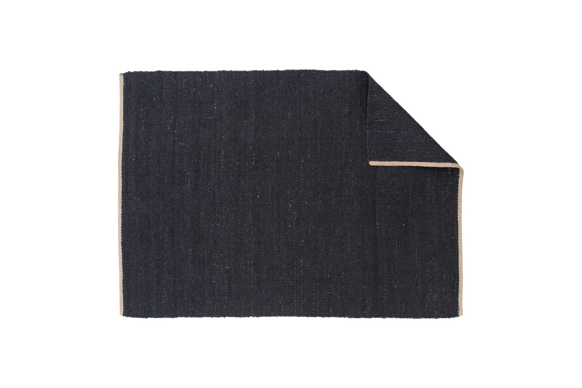 Kali jutematta 240 x 170 cm – sidovy