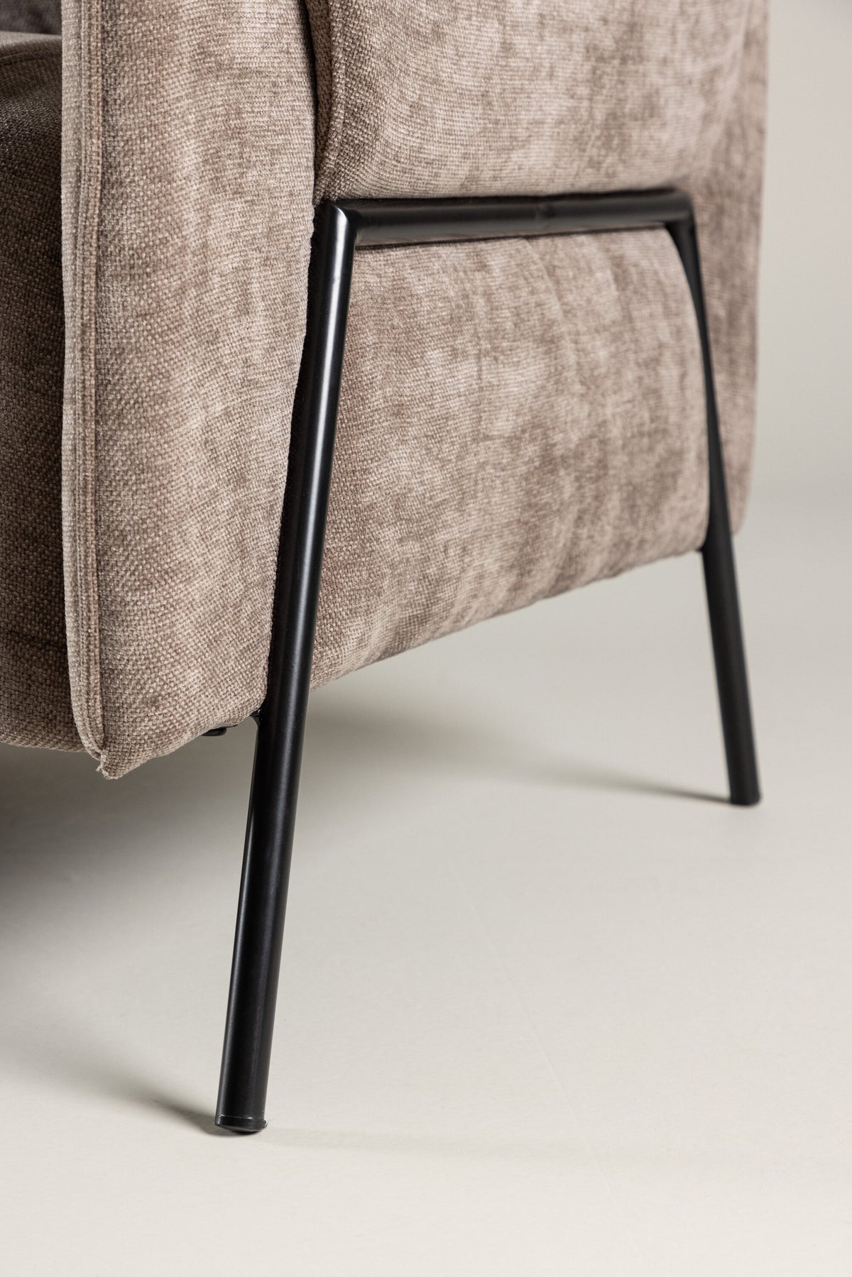Indigo 2-sits soffor beige – livsstilsbild