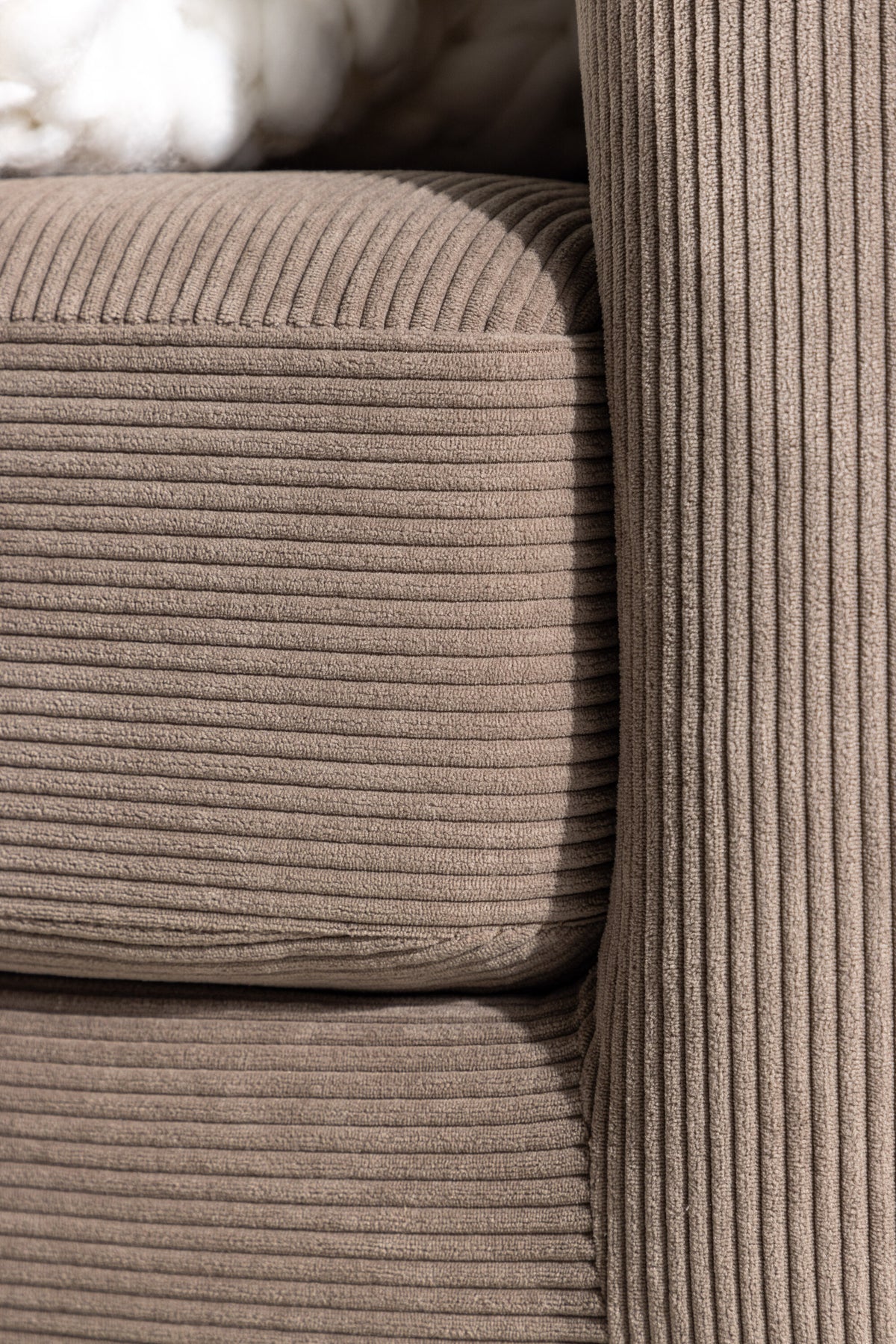 Sky 3-sits soffor brun – livsstilsbild