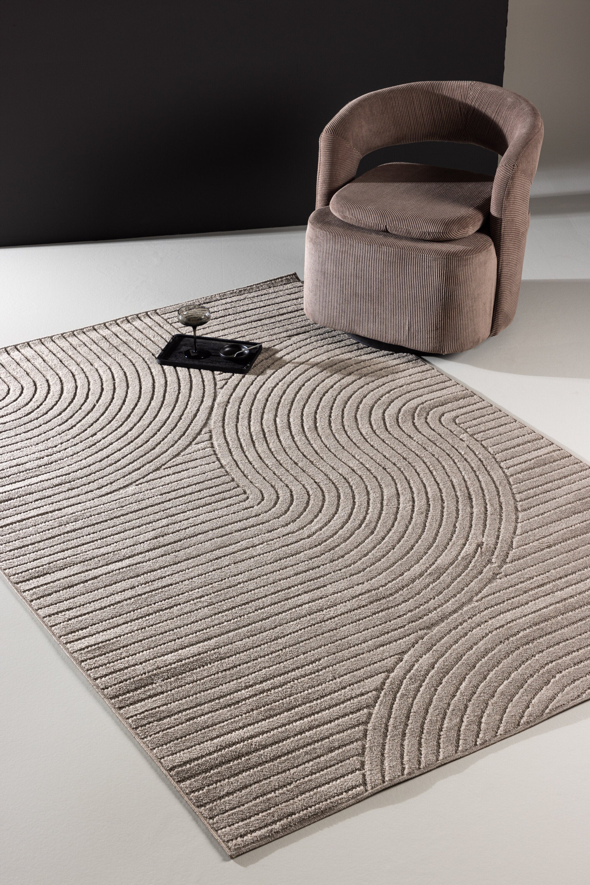 Vince matta 340 x 240 cm – livsstilsbild i hemmiljö