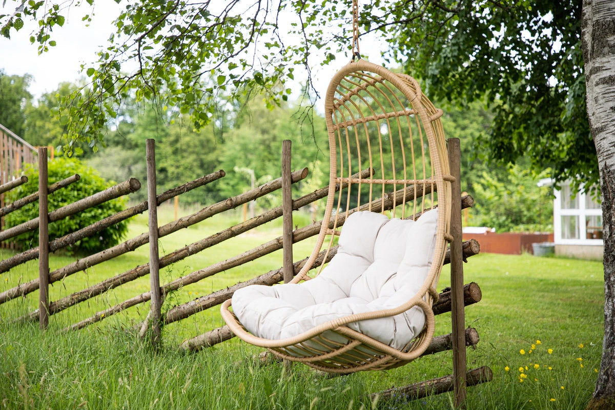 Pulau Hängstol - Folkart