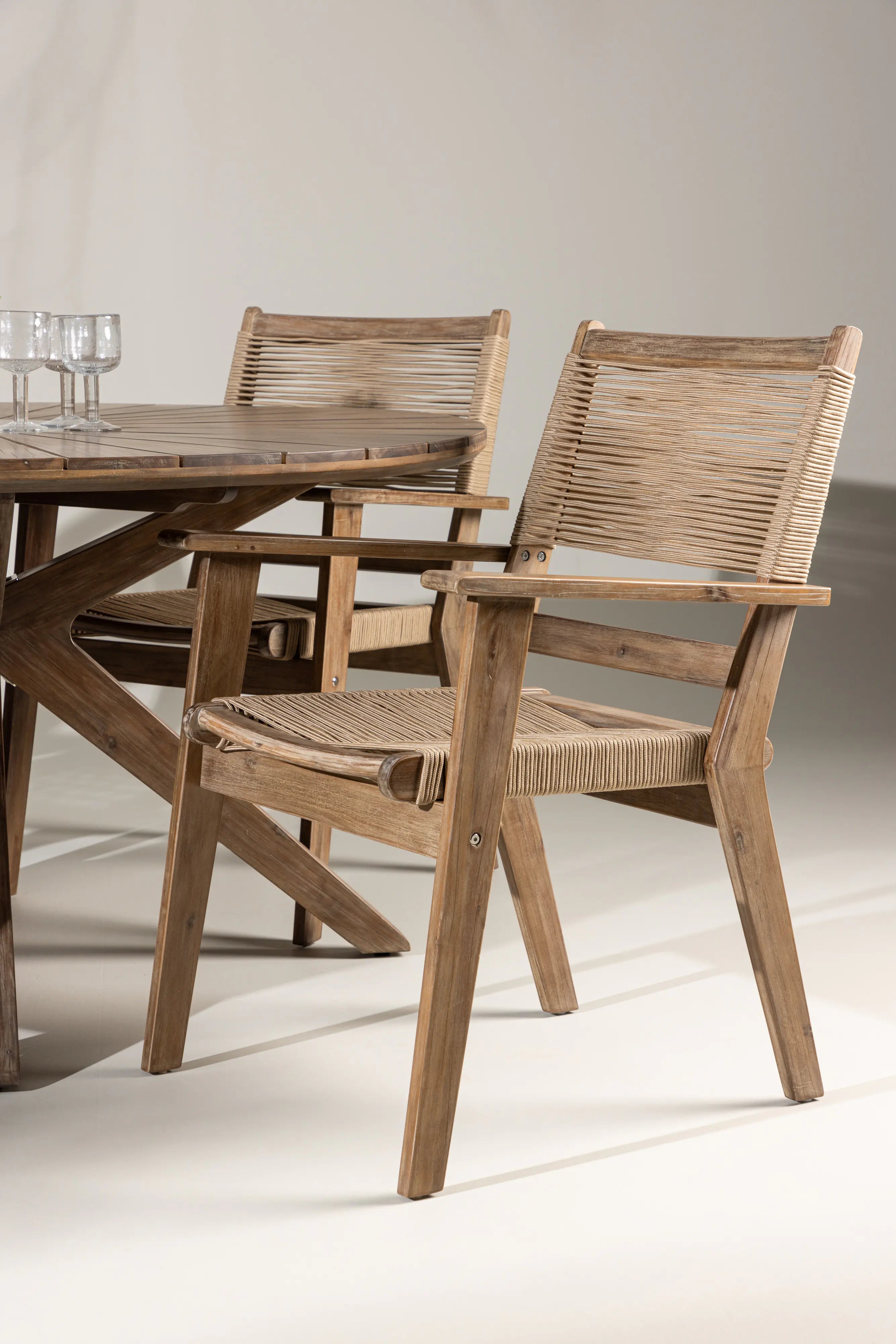 Rosario Runt bord, utomhus