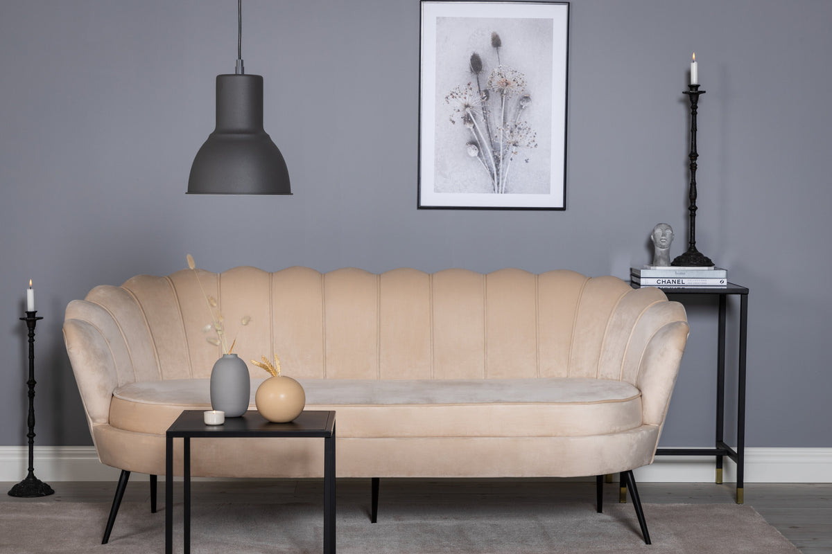 Calais 3-sits soffor beige – livsstilsbild i hemmiljö