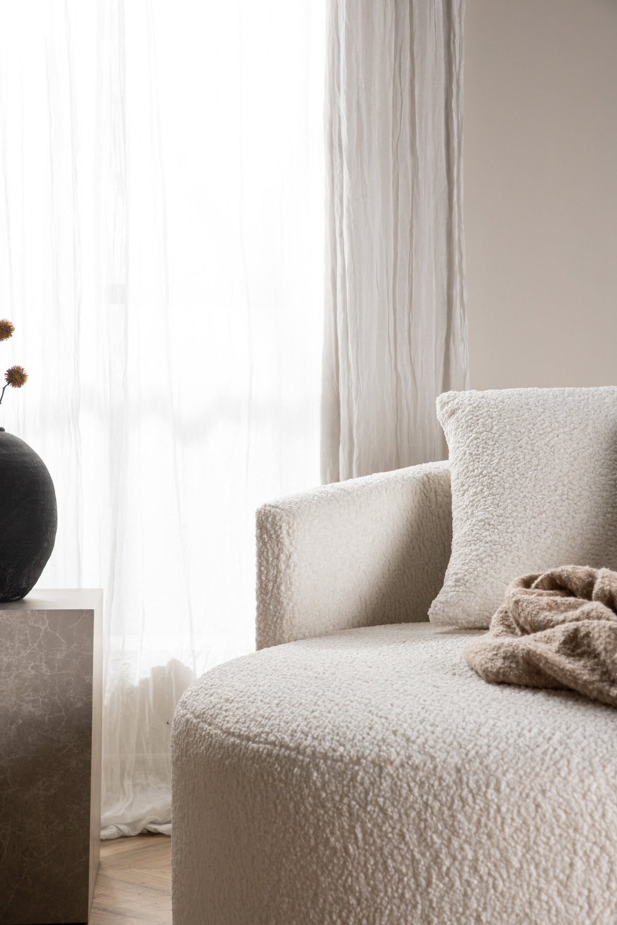 Kelso 2-sits soffor vit – stilbild