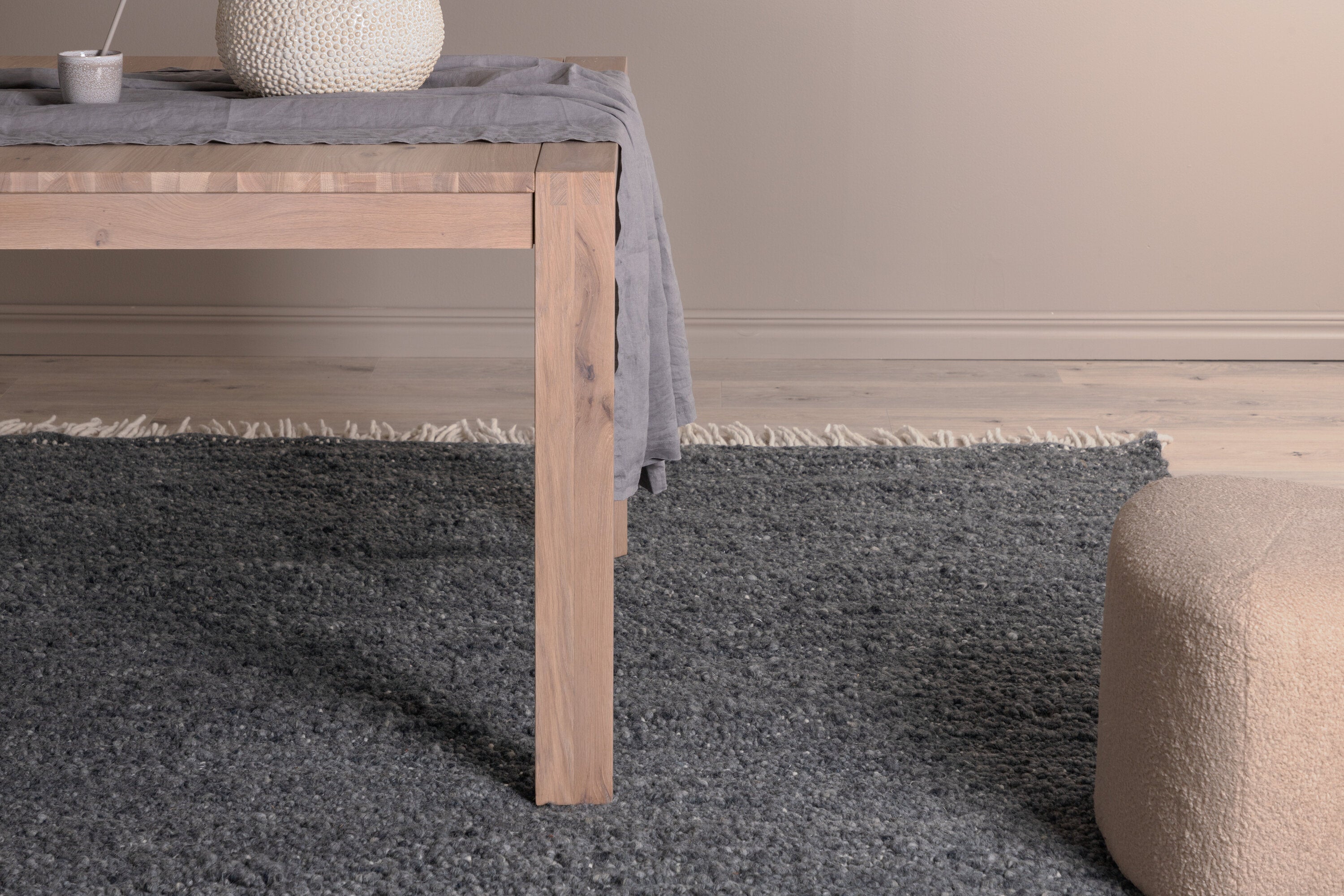 Betina Rektangulära Mattor 230 x 160 Grå