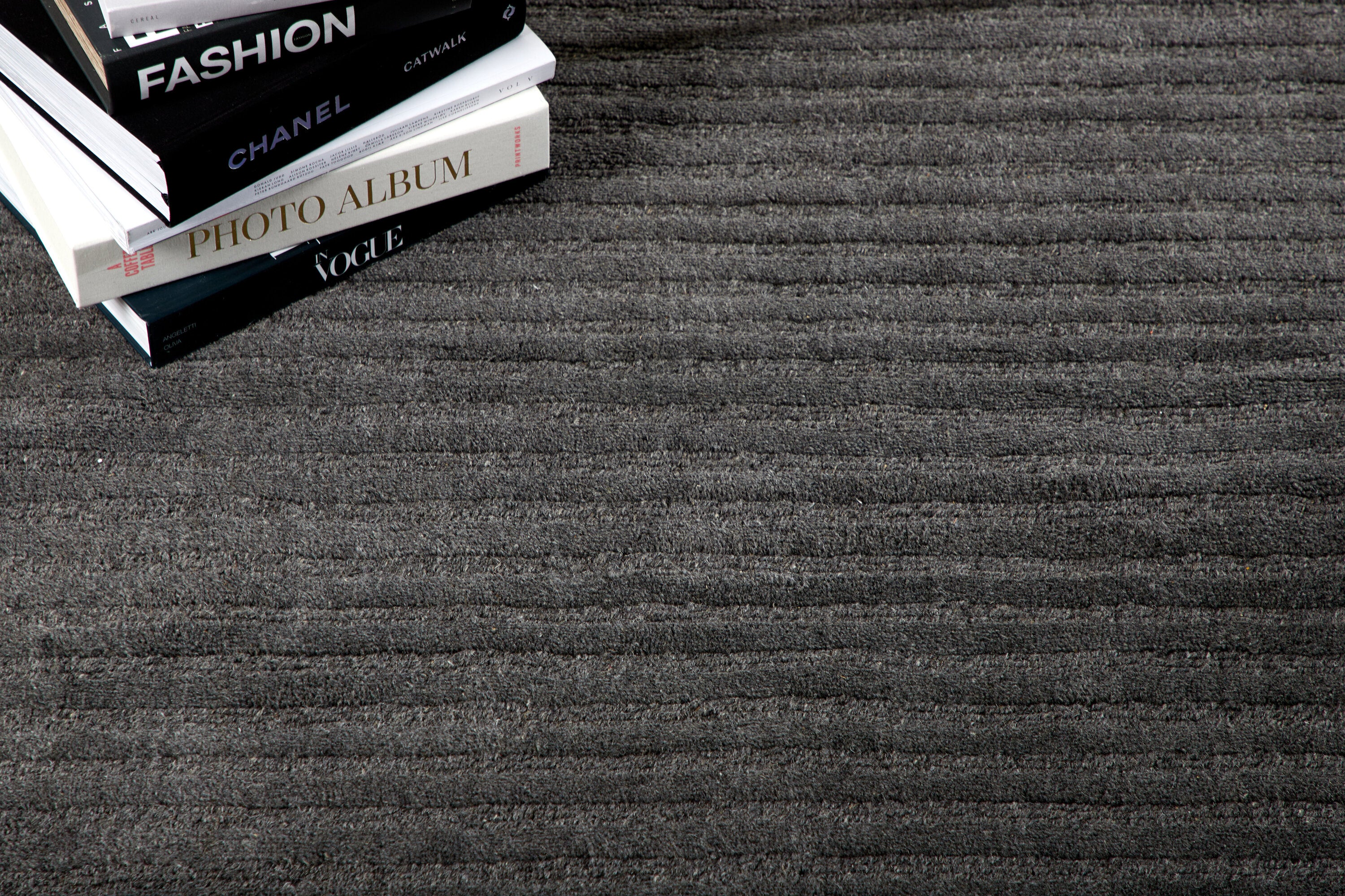 Milton Rektangulära Mattor 230 x 160 Dark Grey