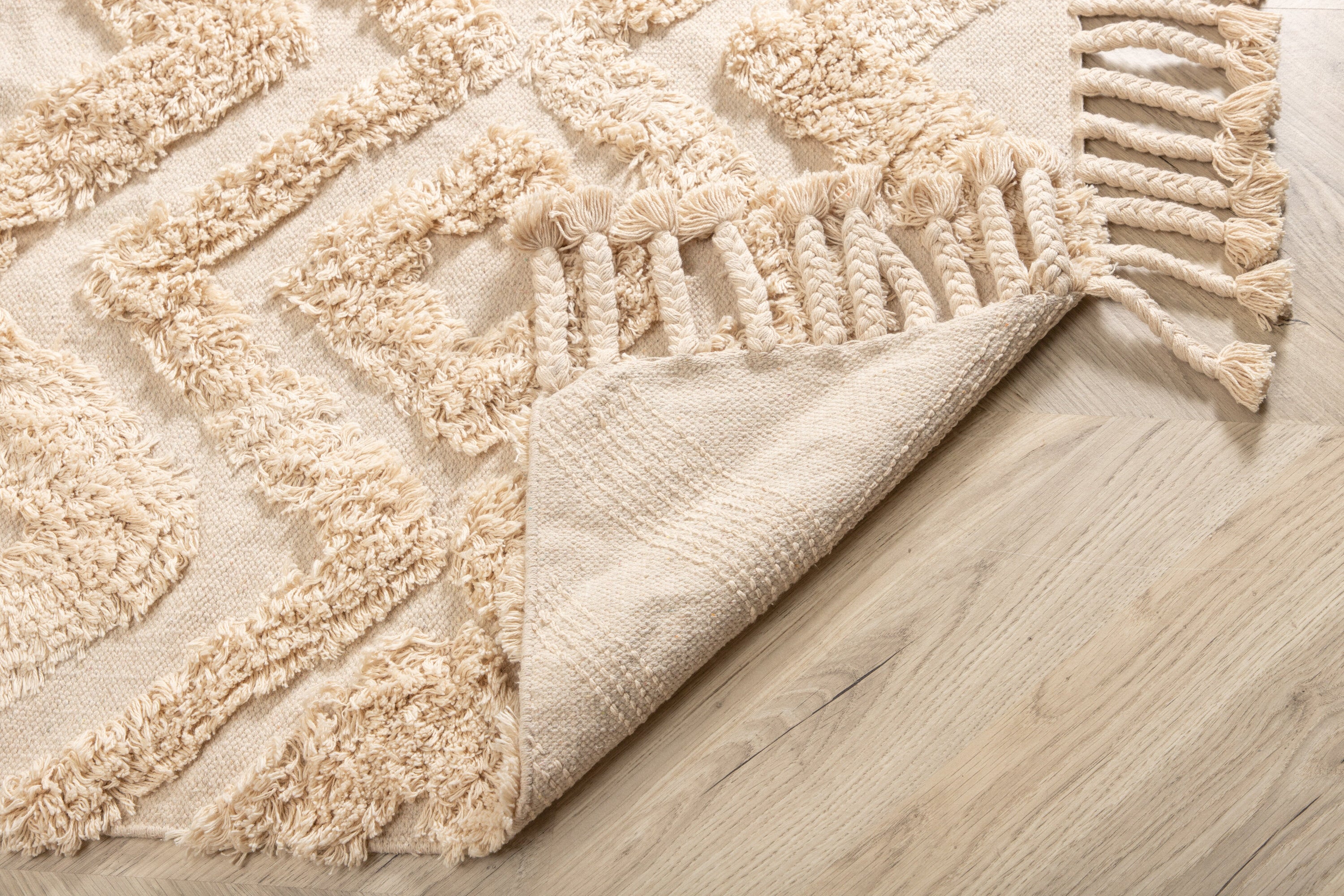 Hilma Rektangulära Mattor 230 x 160 Beige