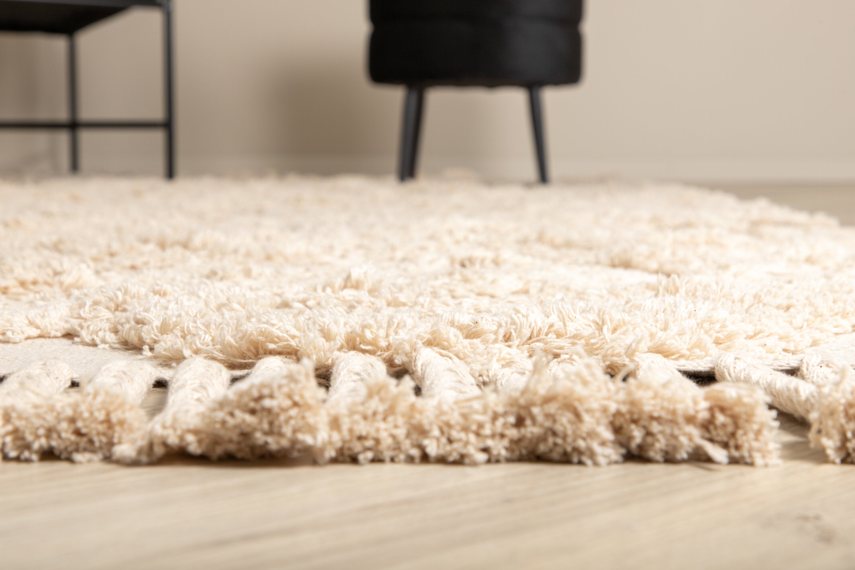 Hilma Rektangulära Mattor 230 x 160 Beige