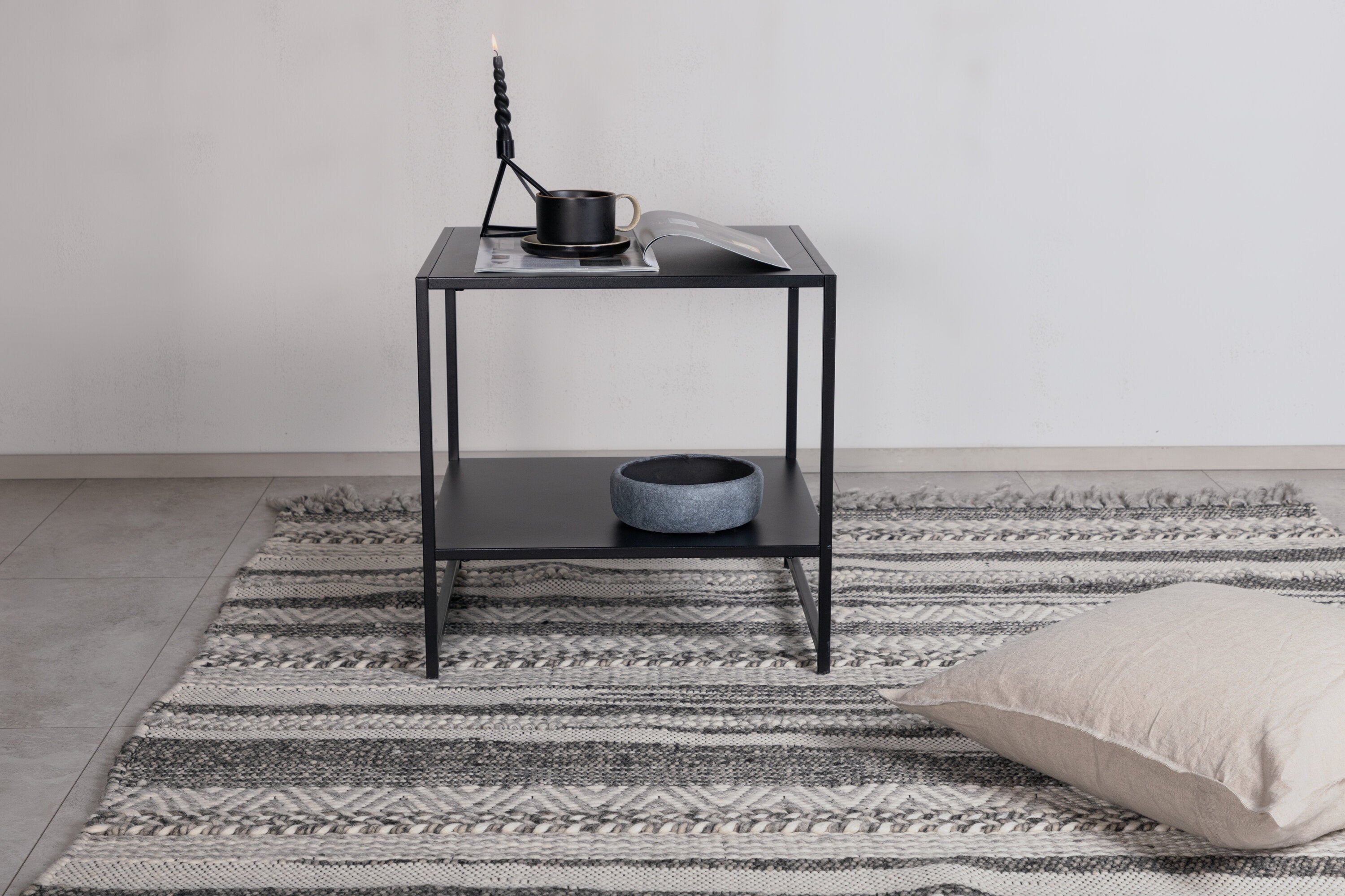 Alwar ullmatta 240 x 170 cm – livsstilsbild i hemmiljö