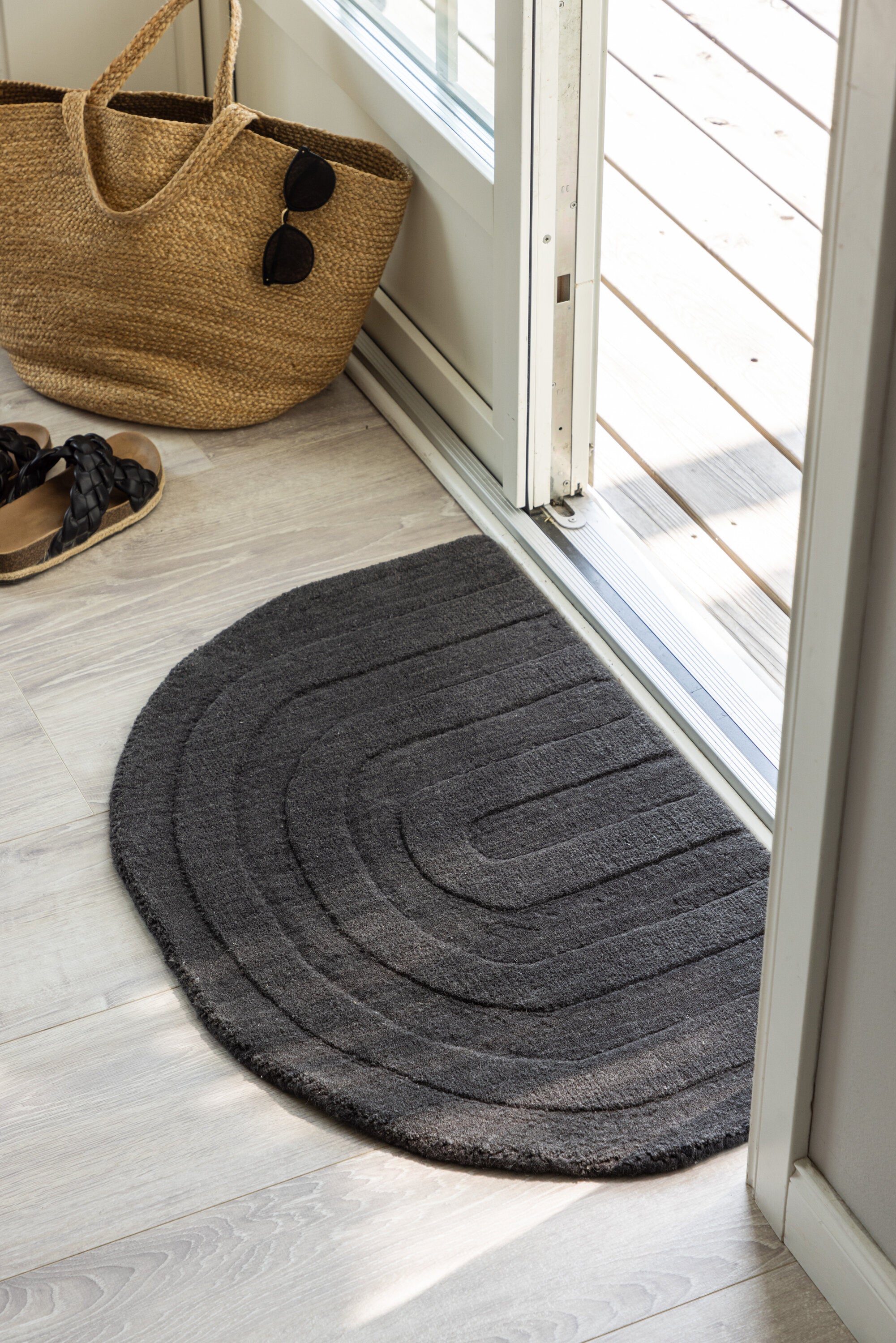 Nora löpare ullmatta 80 x 50 cm – livsstilsbild i hemmiljö