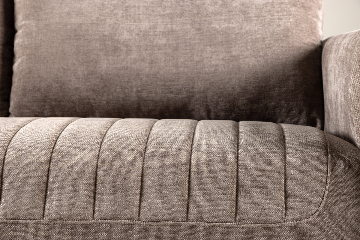 Indigo 2-sits soffor beige – livsstilsbild