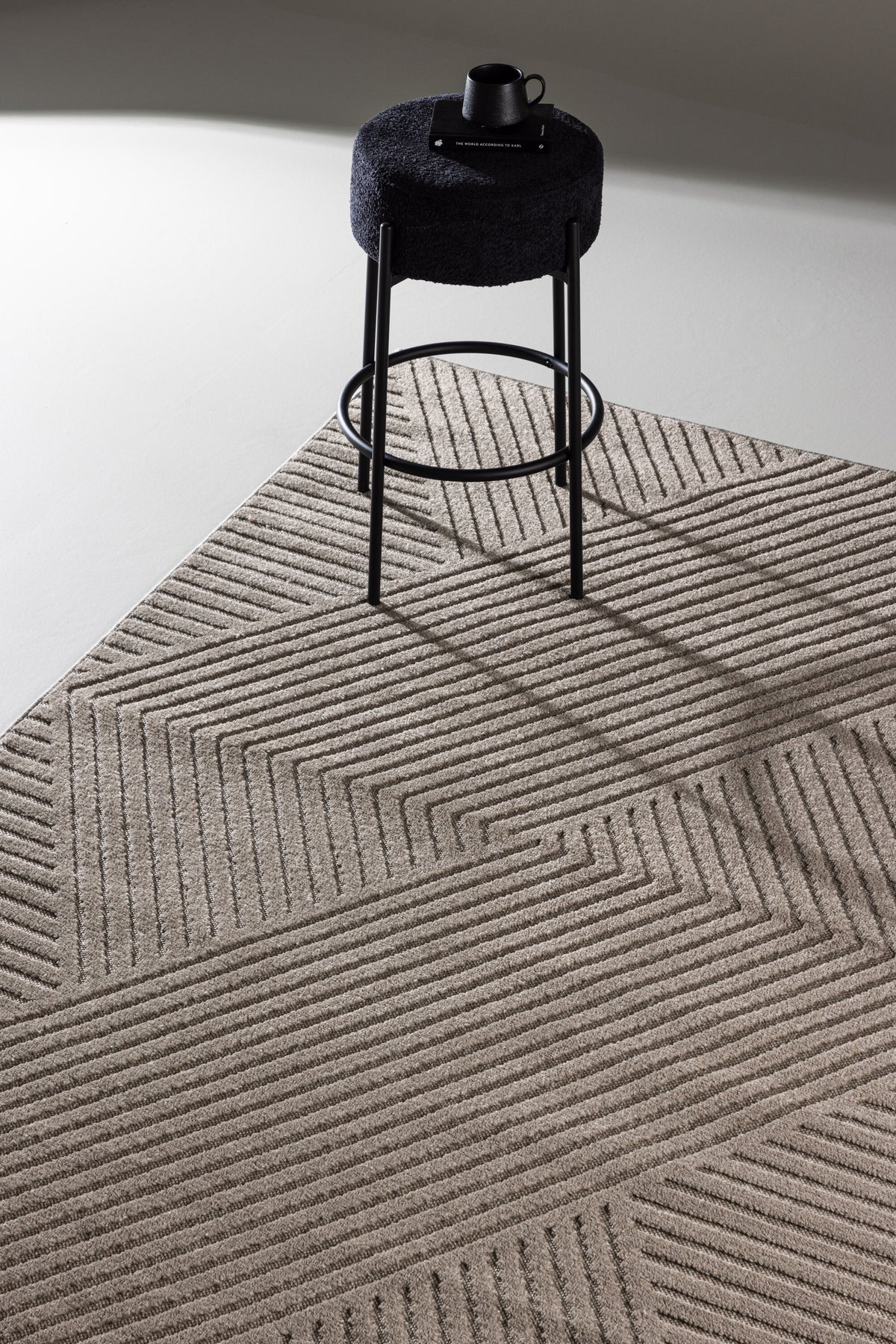 Aron polypropylenmatta 340 x 240 cm – livsstilsbild i hemmiljö