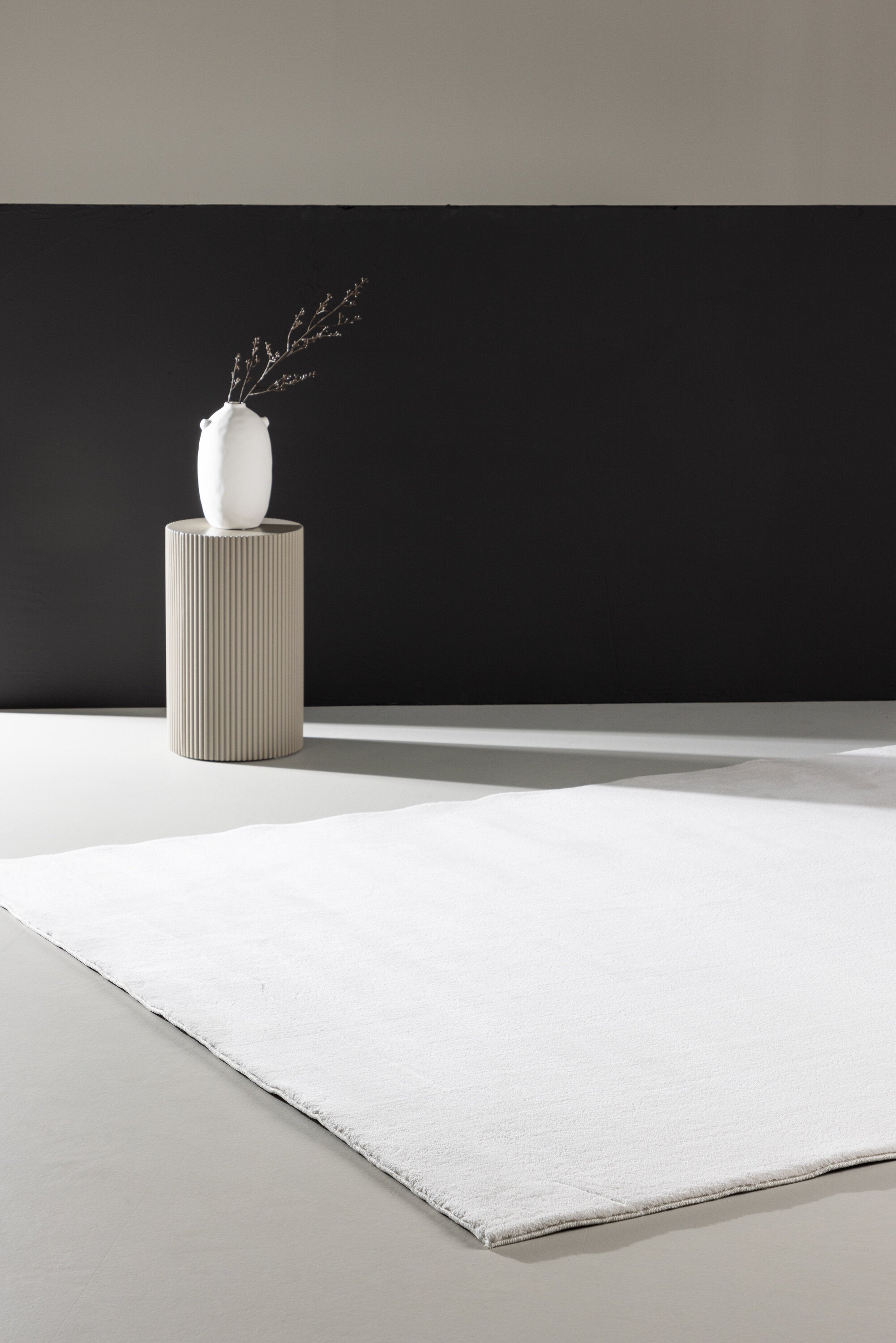 Nixie polyestermatta 290 x 200 cm – livsstilsbild i hemmiljö