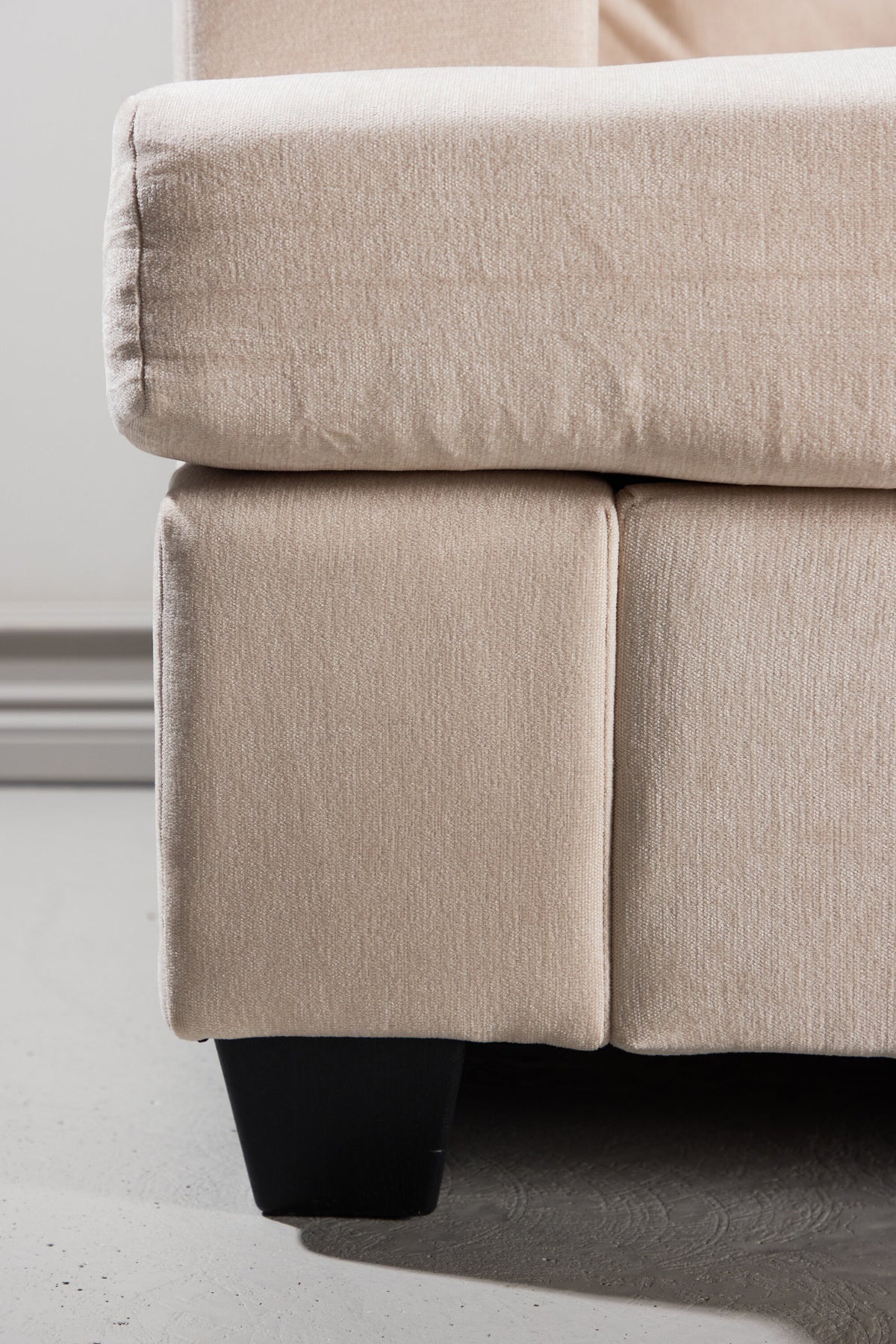 Sani 3-sits soffor greige – stilbild